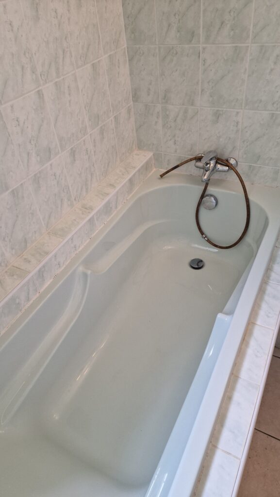 BAIGNOIRE APRES BIS